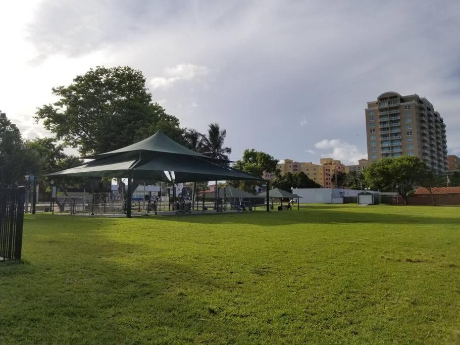 My Lovely Home In Miami 15 Minutes From The Beach Экстерьер фото