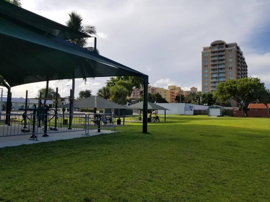 My Lovely Home In Miami 15 Minutes From The Beach Экстерьер фото